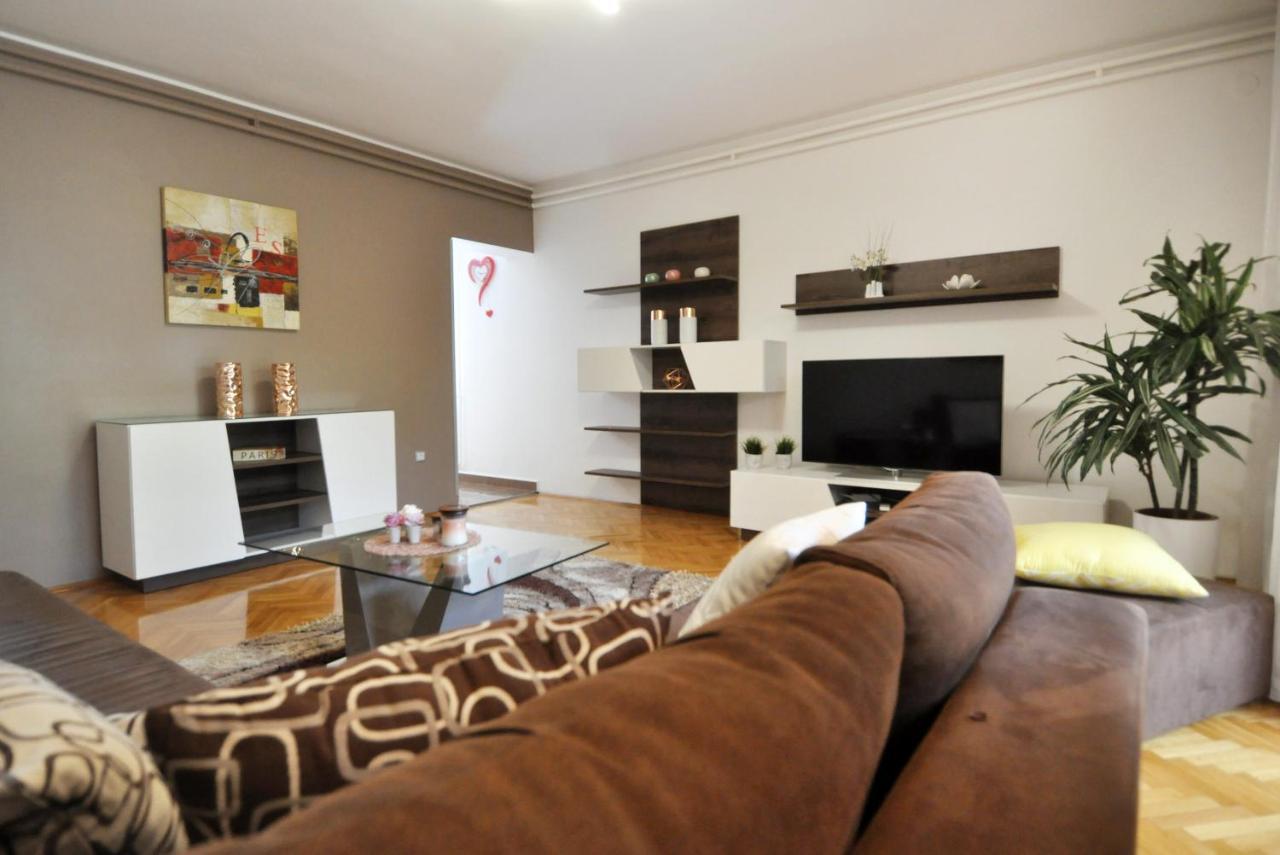 Apartman Lory Pula Extérieur photo